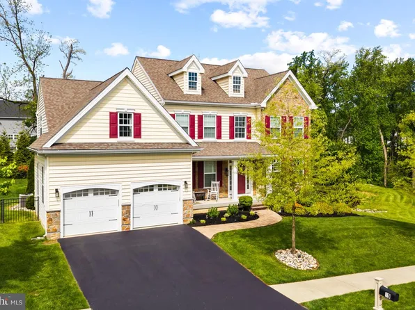 19 Abby Rd, Avondale, PA 19311