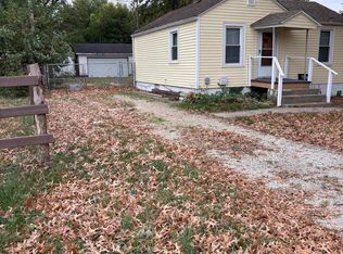 1604 N 32nd St, Springfield, IL 62702