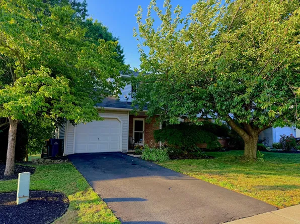 1773 Acorn Dr, Sinking Spring, PA 19608