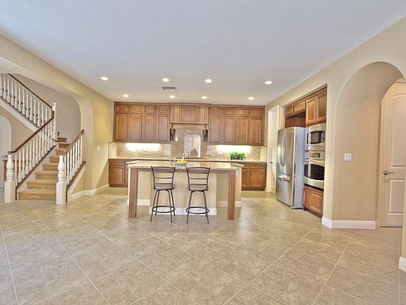 Large Grandroom