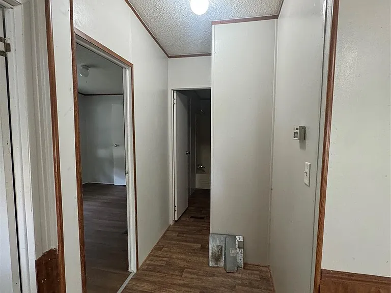 15240 Paradise Ct — Photo 6