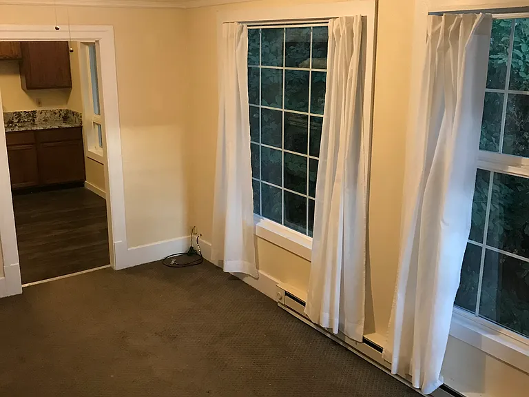 3838 Evanston Ave N — Photo 2