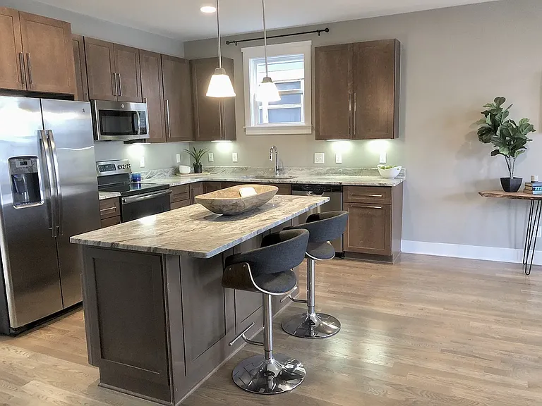 6223 California Ave — Photo 11