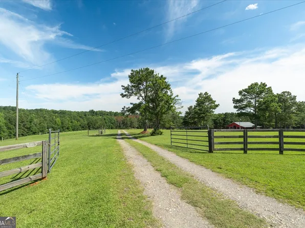 1915 Whooping Creek Church Rd, Carrollton, GA 30116