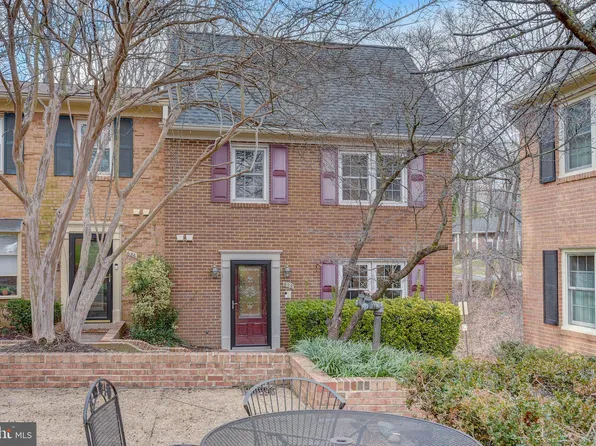 688 N Armistead St, Alexandria, VA 22312