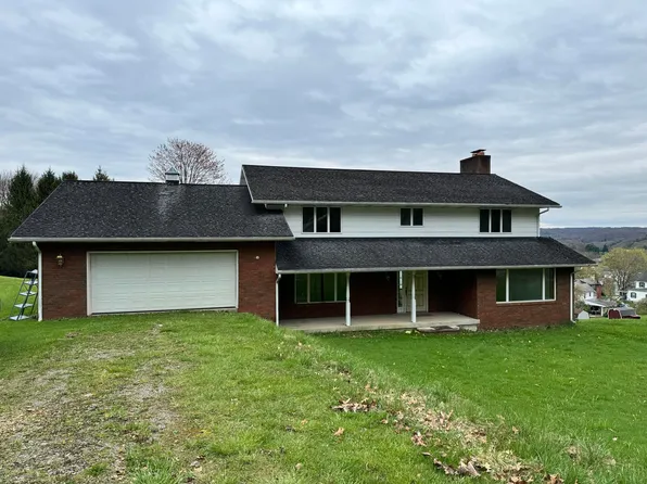 8 Waterford Pike, Brookville, PA 15825