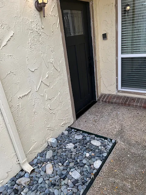 9830 Bent Branch Ln — Photo 4