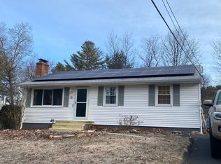 6 Circle Dr, Burlington, CT 06013