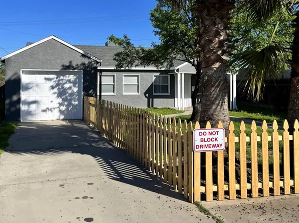 1217 Normandy Dr, Modesto, CA 95351