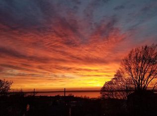 587 S Beach St APT 2, Fall River, MA 02724