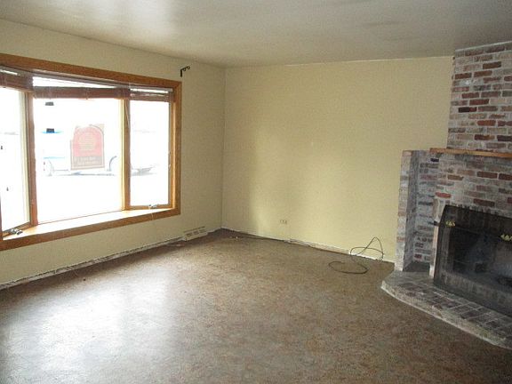 5th image of 7729 Warwick Ave