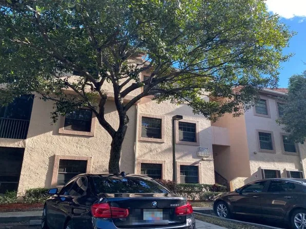 10790 NW 14th St APT 190, Plantation, FL 33322