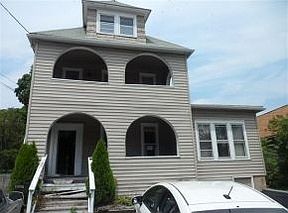 1st image of 337 Conklin Ave