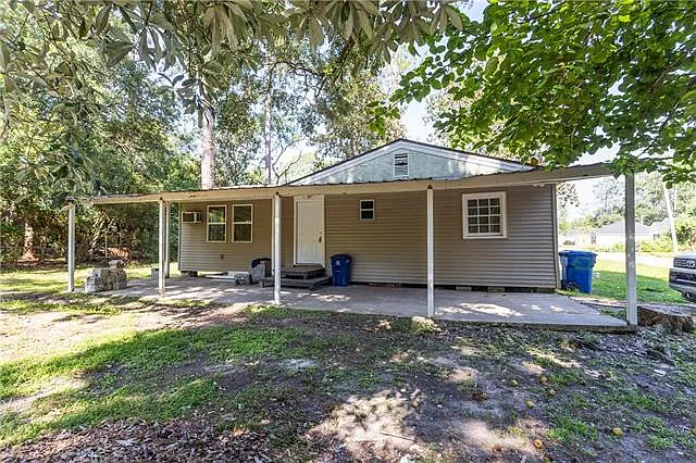 59086 Dogwood Ln — Photo 2