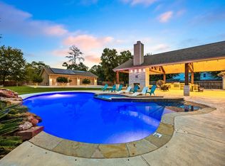 3 Rolling Glen Ln, Tomball, TX 77375