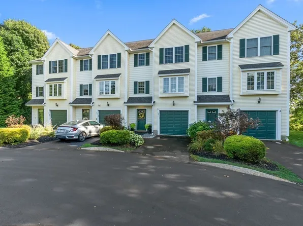 10 Partridge Ln Unit C, Salisbury, MA 01952