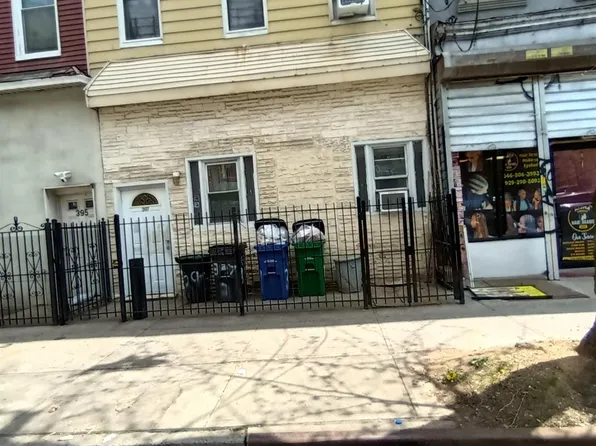 397 Crescent Street, Brooklyn, NY 11208