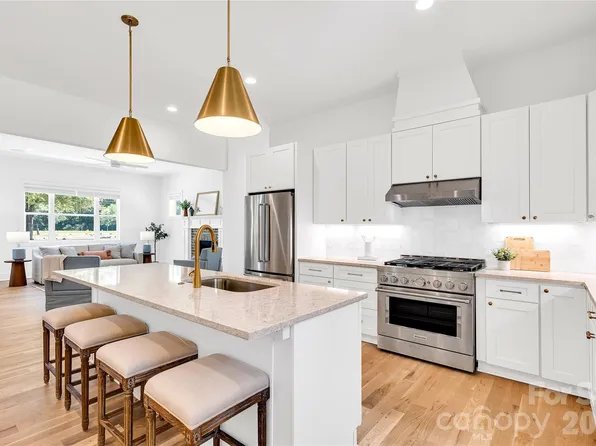 6141 Wilgrove Mint Hill Rd, Mint Hill, NC 28227