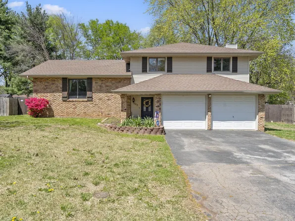 245 E Jewell Drive, Republic, MO 65738