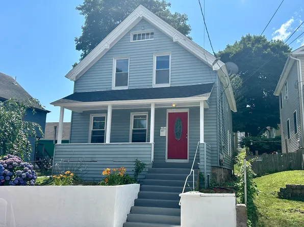 16 Summer Street, New London, CT 06320