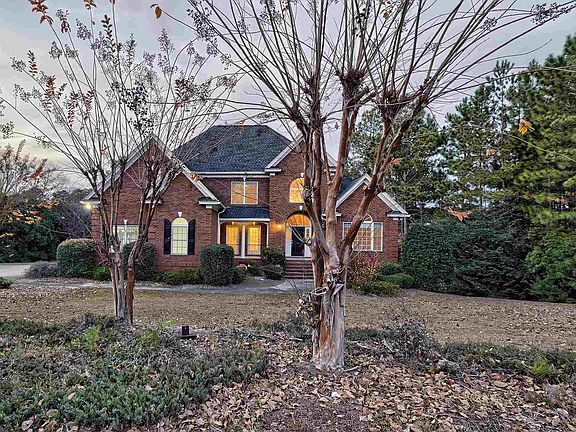 2nd image of 512 Aiken Hunt Cir