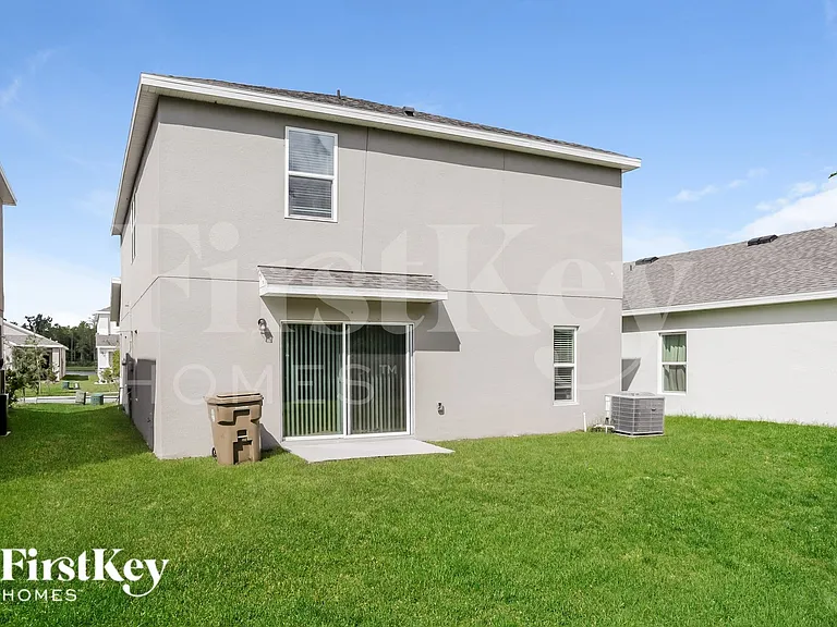 4999 Royal Point Ave — Photo 15