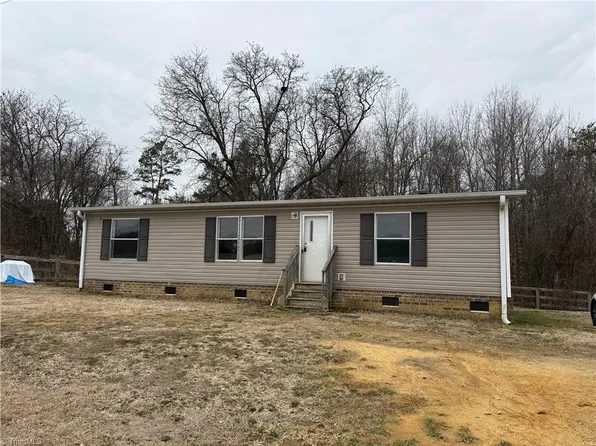 5213 York Martin Rd, Liberty, NC 27298