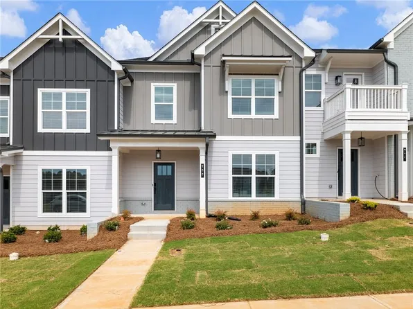 208 Grand Highlands Ct, Winder, GA 30680