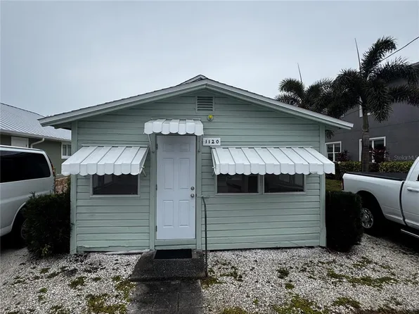 1120 Kruppa Ave, Sarasota, FL 34237