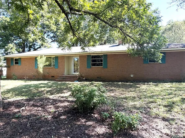 1515 Pleasant Plains Rd, Matthews, NC 28105