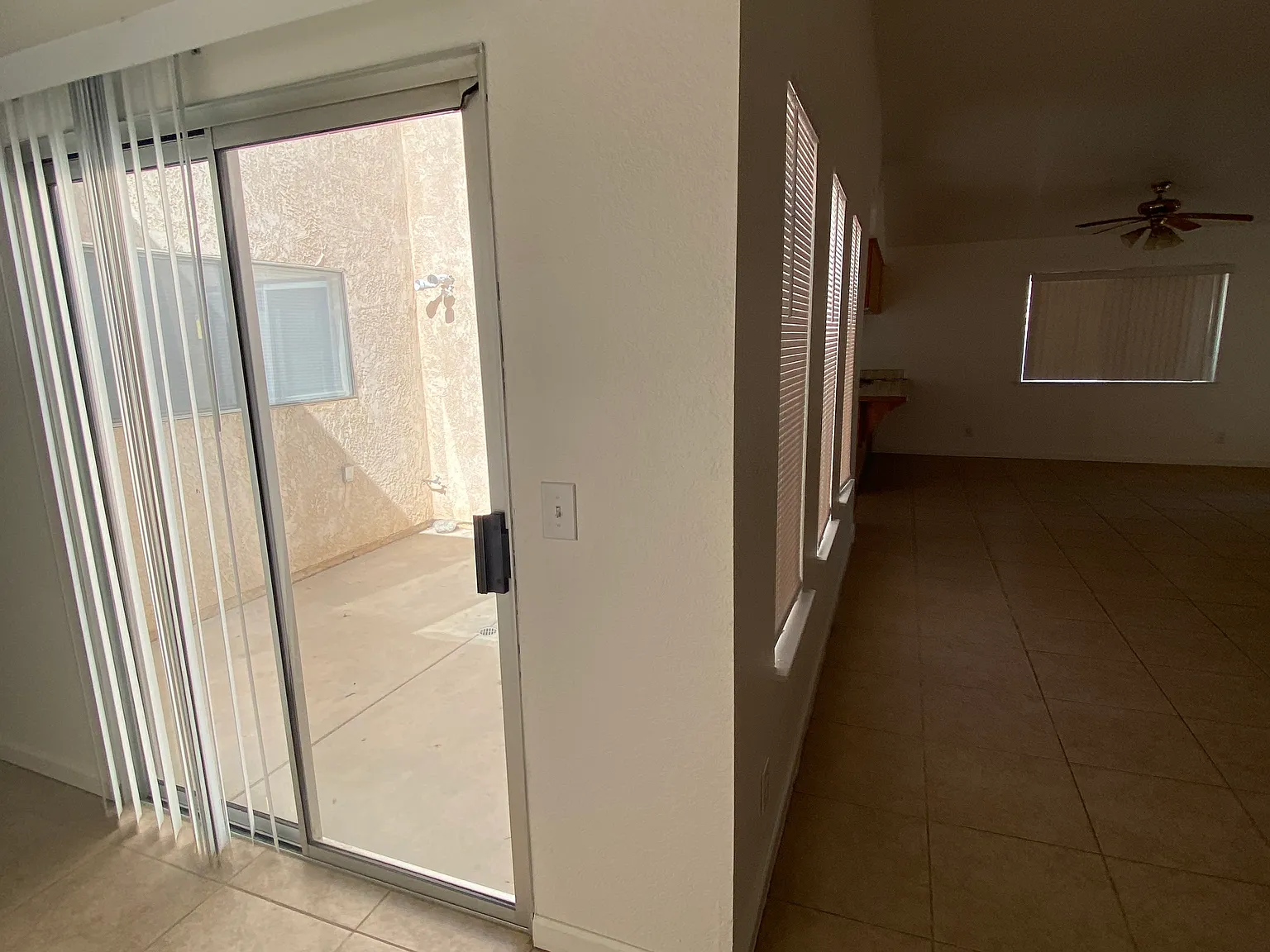 3 bed, 1462 sqft, $2,400 — Photo 3
