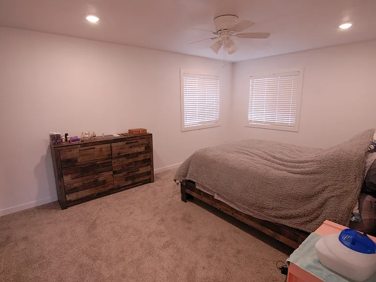 822 Oak St N — Photo 11