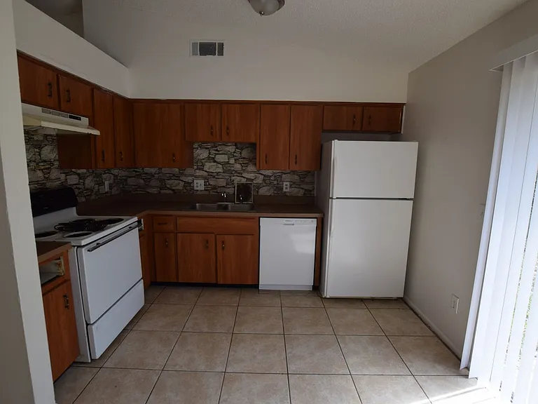 3264 Split Willow Dr — Photo 8