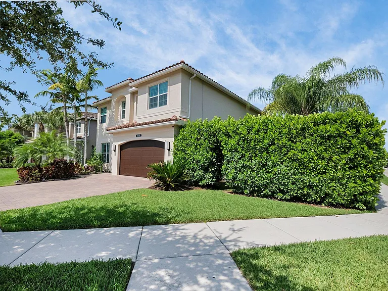 15205 Seaglass Terrace Ln — Photo 3