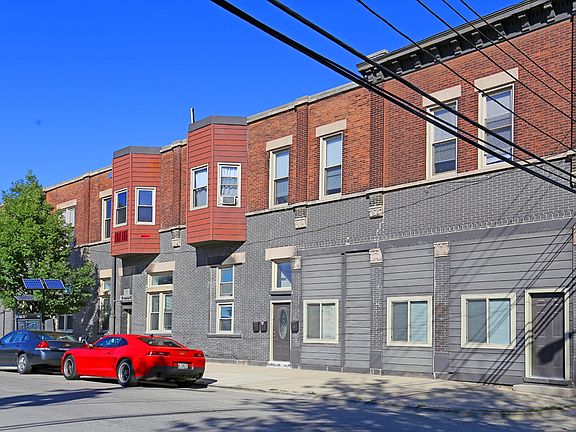 5th image of 3511 S Wood St #2R