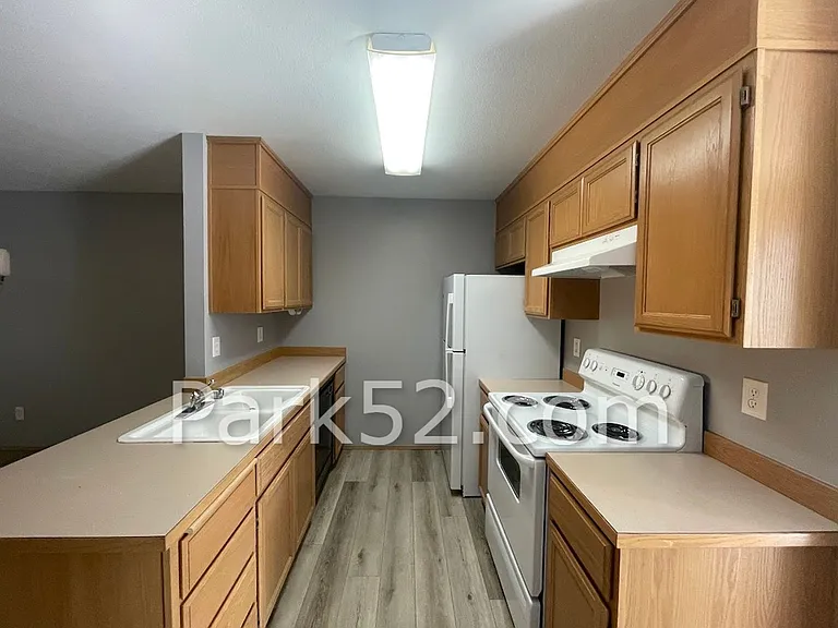 3220 Morrison Rd W — Photo 6
