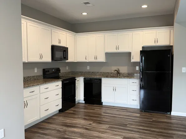 233 Pinehurst Way, Harrodsburg, KY