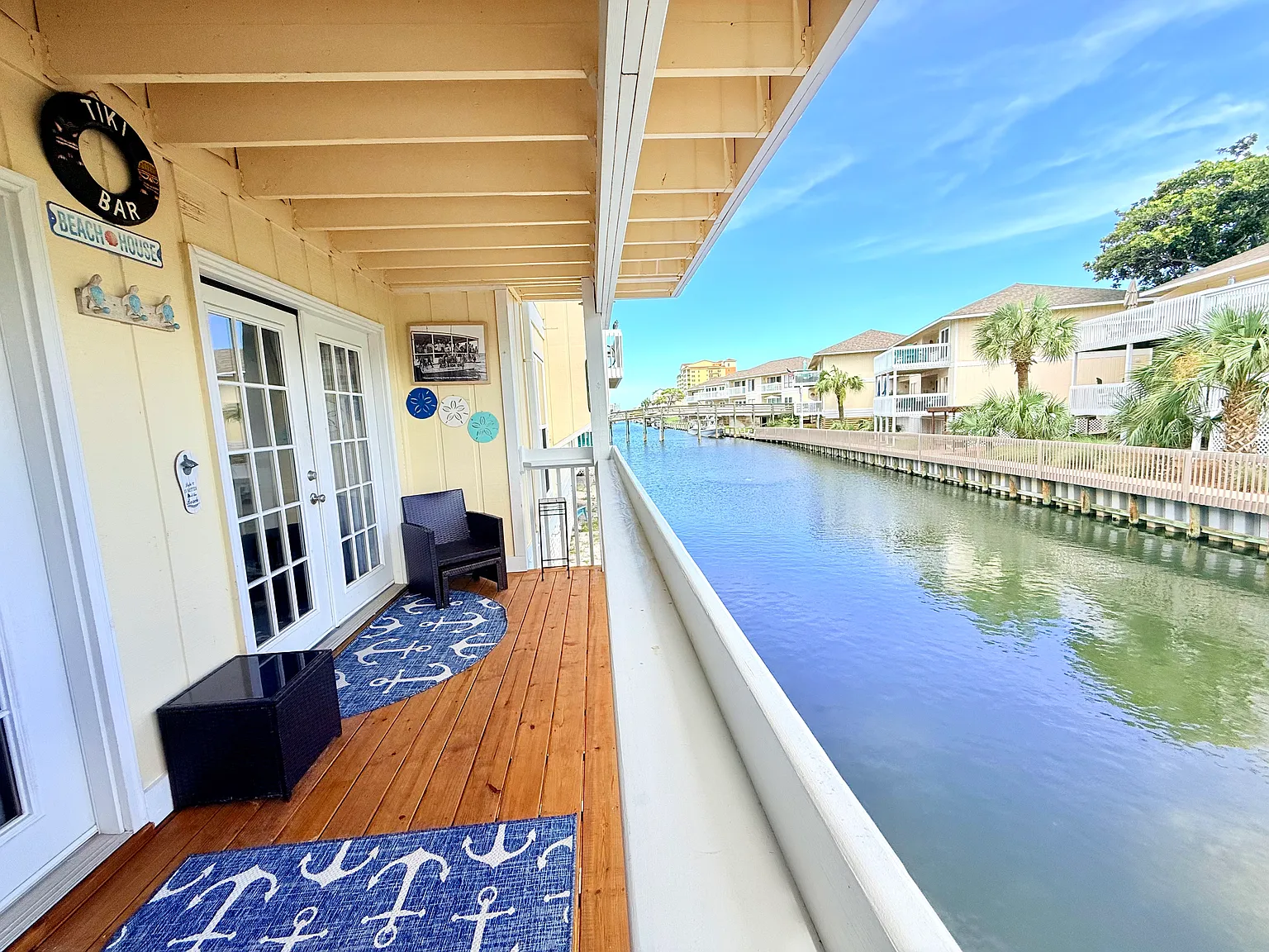 775 Gulf Shore Dr — Photo 1