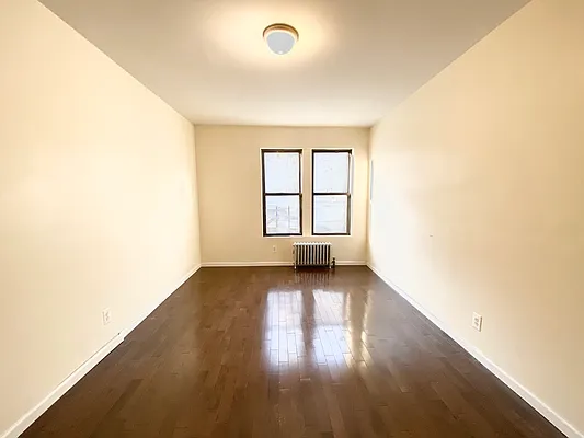 Rented by Bruma Realty LLC | media 11