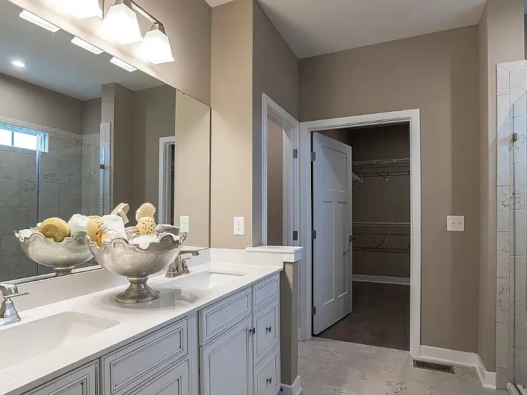 5809 Barrowlands Ct — Photo 16
