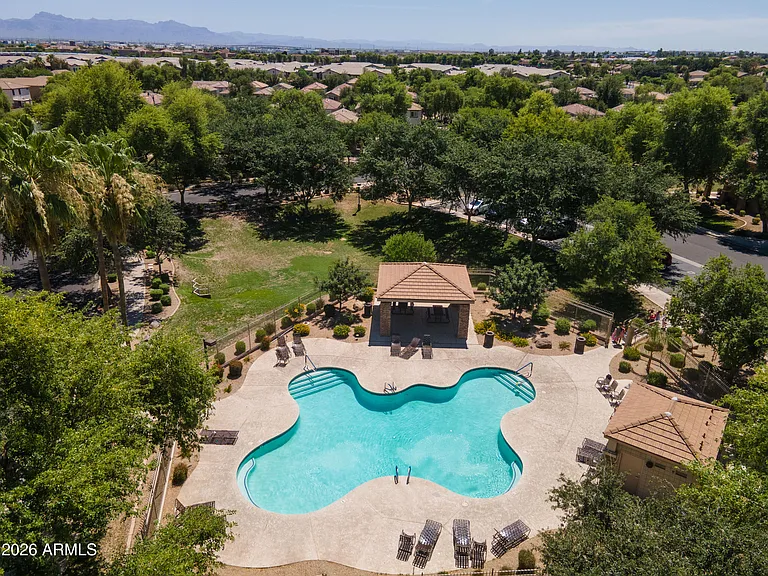 1531 S Longspur Ln — Photo 30