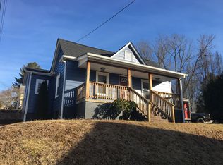 18 Sheppard St, Canton, NC 28716