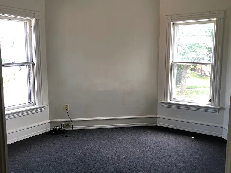 119 N Willard St — Photo 9