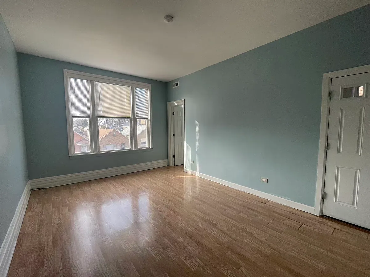 Building Photo - 3717 S Wolcott Ave #4