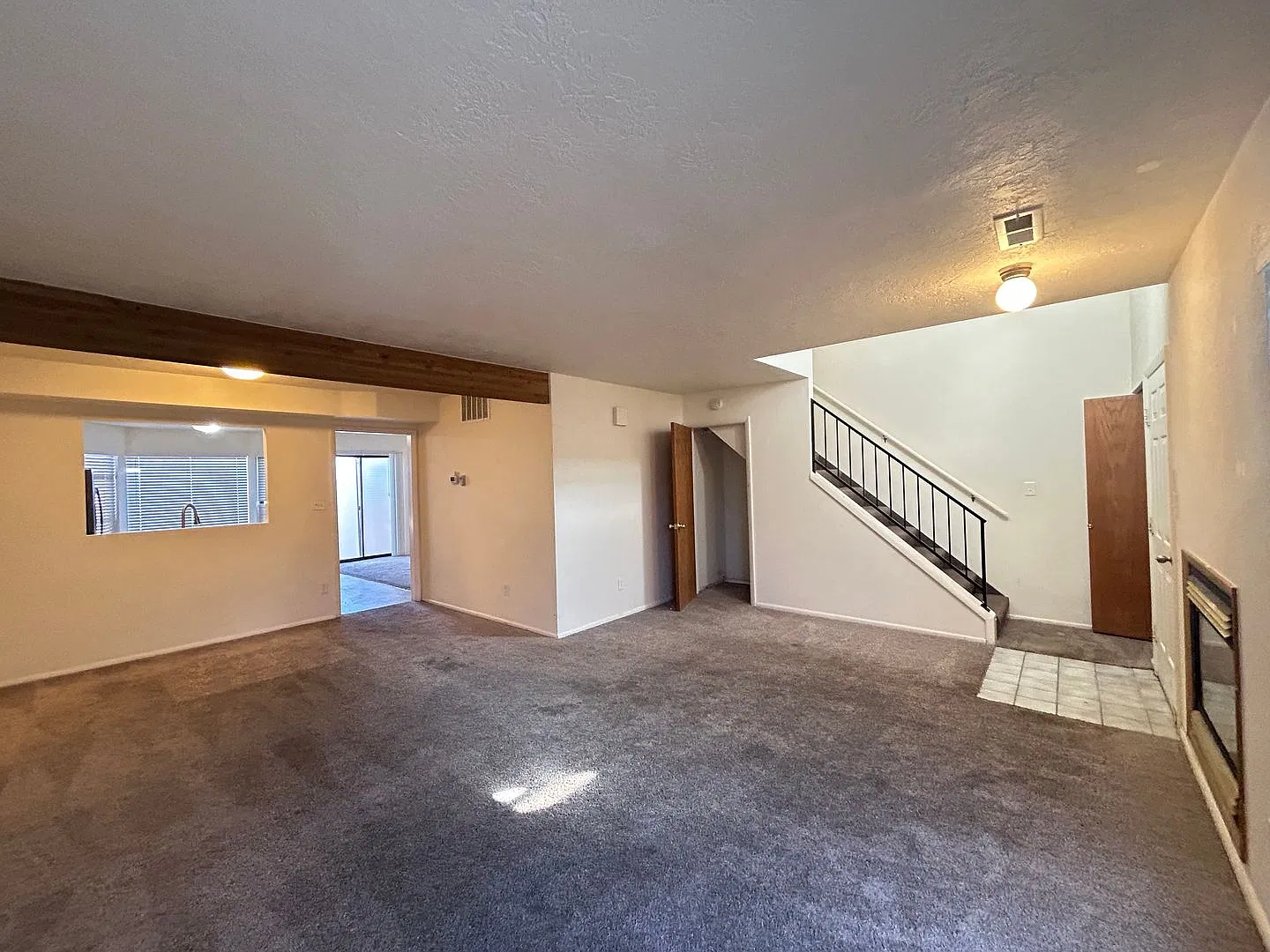 DL Sargent Home — Photo 3