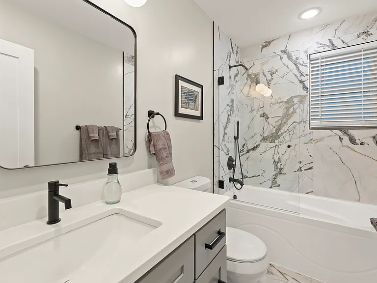 127 South Braddock Street - 301 — Photo 8
