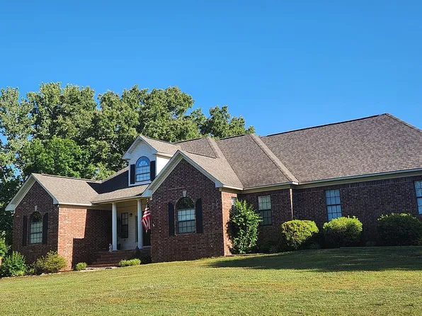 1318 W Booth Rd, Searcy, AR 72143