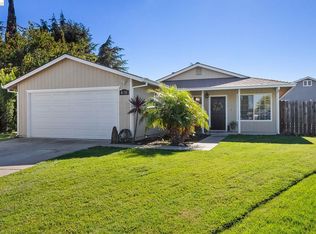 4855 Edgewood Ct, Oakley, CA 94561