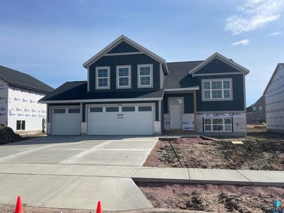 5904 S Coneflower Ave, Sioux Falls, SD, 57108