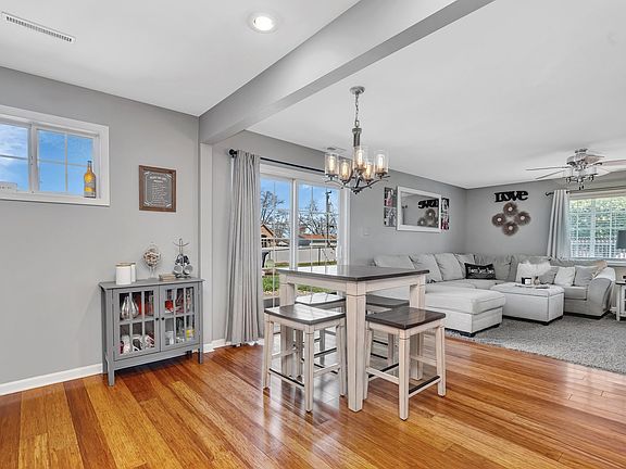 4th image of 16821 Robinhood Dr